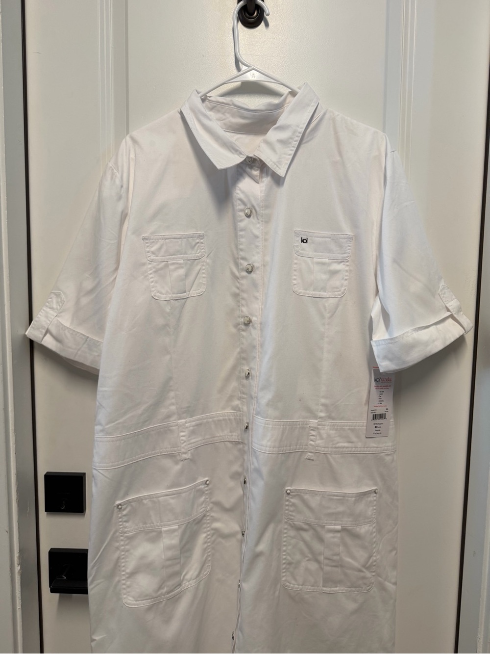 NEW KOI Scrubs Alexandra White Medical Lab Coat Dress Size XL NWT